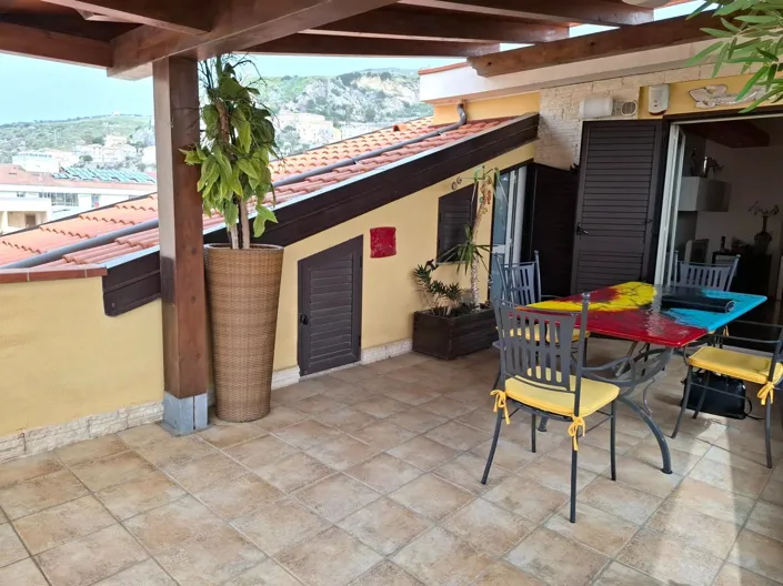 Image No.30-2 Bed Apartment for sale