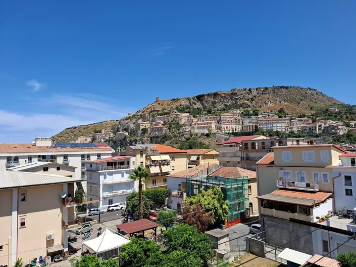 Image No.42-2 Bed Apartment for sale