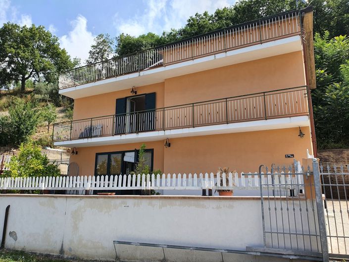 Image No.12-2 Bed Villa for sale