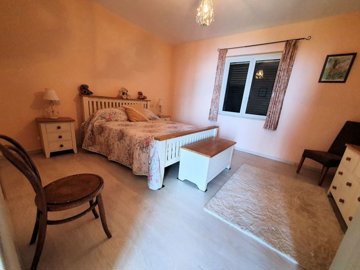 longobardi-house18mo2bed610a5bc3c35bc