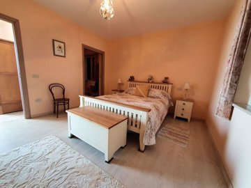 longobardi-house18mo2bed2610a5bc90eb8e