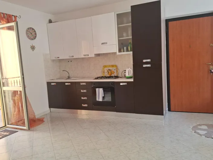 Image No.25-2 Bed Apartment for sale