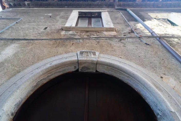 Image No.24-2 Bed Townhouse for sale