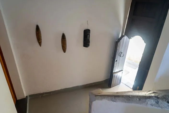 Image No.9-2 Bed Townhouse for sale