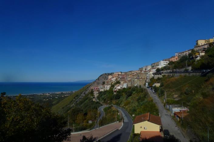 Image No.8-Maison de ville de 1 chambre à vendre à Grisolia