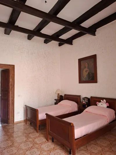 Image No.17-4 Bed Apartment for sale