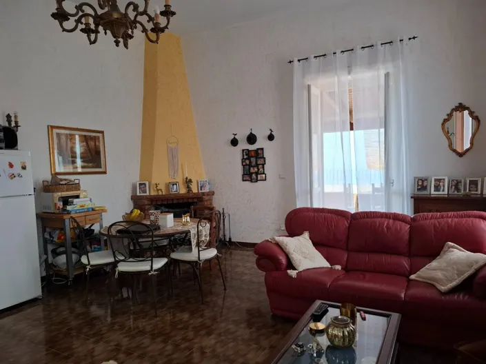 Image No.6-4 Bed Apartment for sale