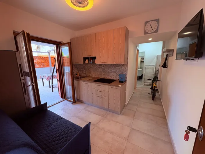 Image No.8-2 Bed Apartment for sale