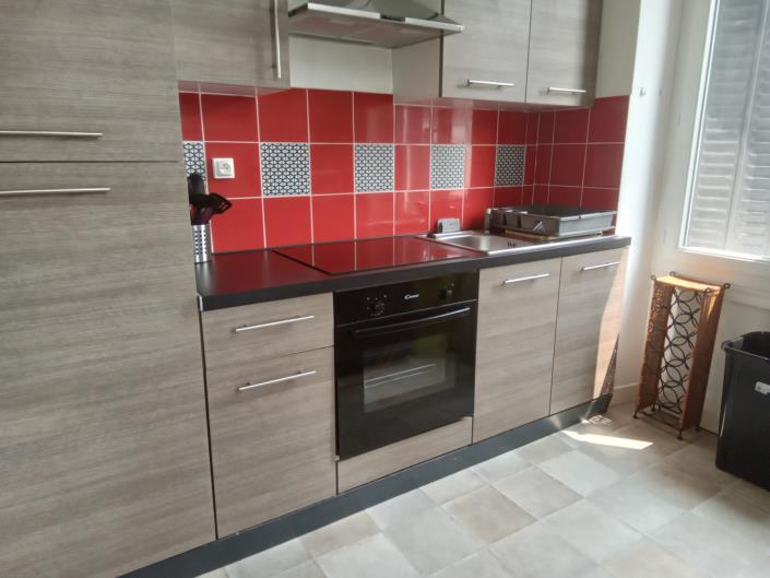 Image No.7-5 Bed Commercial for sale