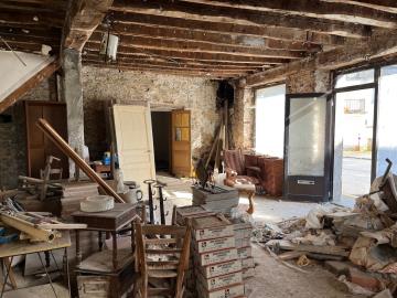 6152_immo_berthou_pompadour_maison_magasin_a_renover_jardin_garage--7-