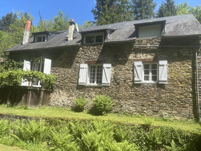 Image No.18-3 Bed Country House for sale