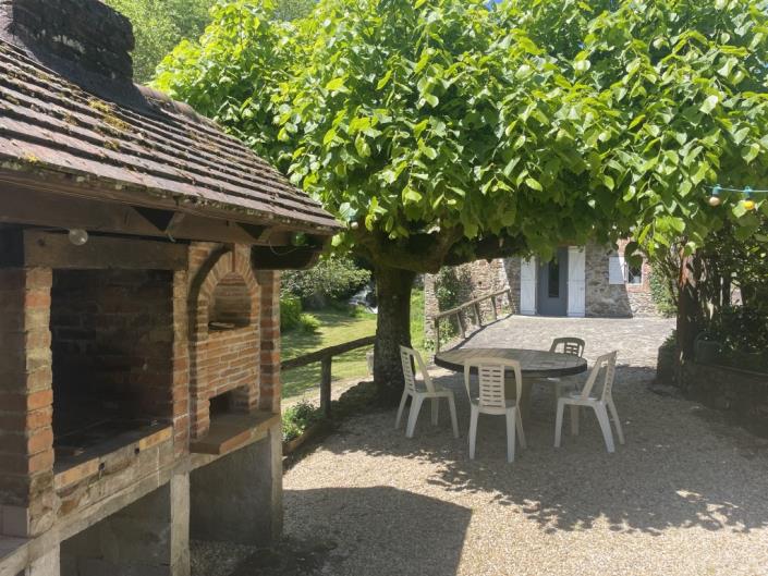 Image No.19-3 Bed Country House for sale