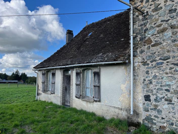 Image No.7-Ferme de 1 chambre à vendre à Saint-Germain-les-Belles