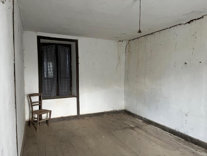 Image No.12-Ferme de 1 chambre à vendre à Saint-Germain-les-Belles