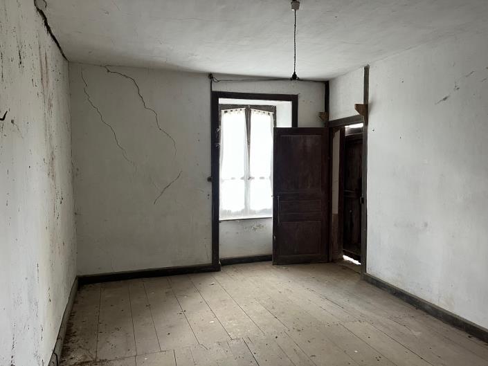 Image No.13-Ferme de 1 chambre à vendre à Saint-Germain-les-Belles