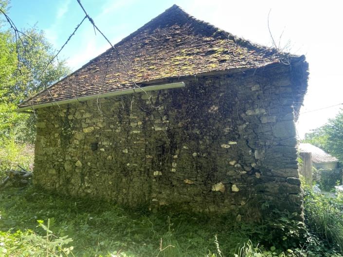 Image No.14-3 Bed Barn for sale