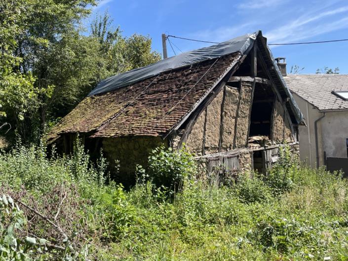 Image No.18-3 Bed Barn for sale