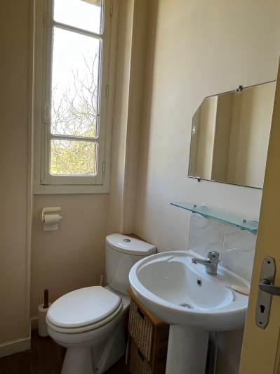 Image No.12-Maison de campagne de 2 chambres à vendre à Coussac-Bonneval