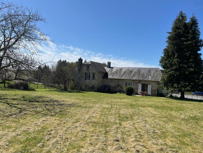 Image No.22-Maison de campagne de 2 chambres à vendre à Coussac-Bonneval