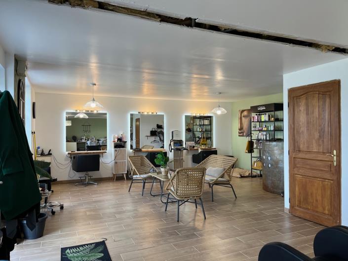 Image No.4-Maison de village de 2 chambres à vendre à Jumilhac-le-Grand