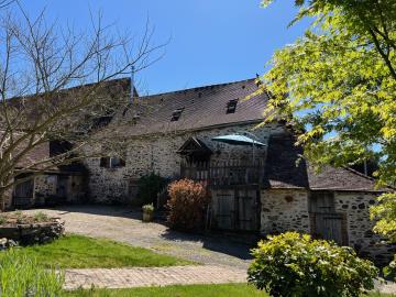 6366_immo_berthou_coussac_bonneval_2_maisons_caracteres_studio_atelier_puits_terrain_vue--50-