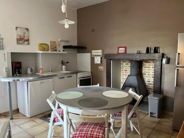 6379_immo_berthou_jumilhac_le_grand_maison_bourg_3_pieces_cour_jardin--5-