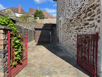 6379_immo_berthou_jumilhac_le_grand_maison_bourg_3_pieces_cour_jardin--21-