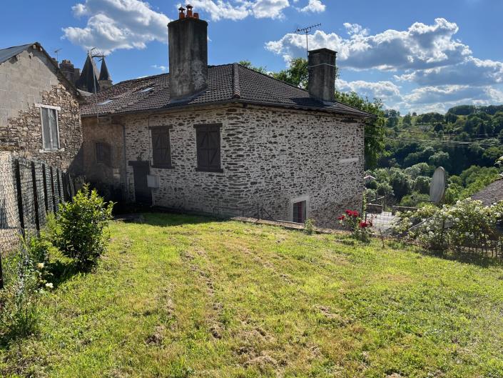 Image No.2-Maison de village de 2 chambres à vendre à Jumilhac-le-Grand
