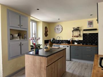 6398_imm_berthou_coussac_bonneval_miason_bourg_5_pieces_jardin_garage_atelier_proche_commerces--4-