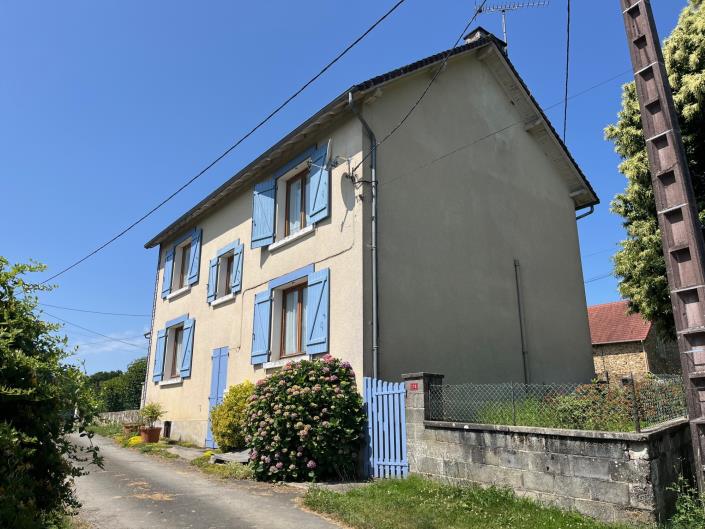 Image No.6-Maison de campagne de 4 chambres à vendre à Payzac