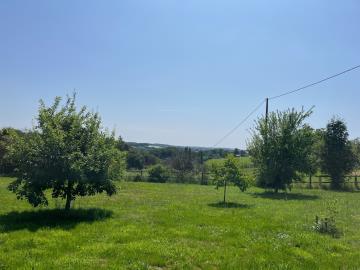 6400_payzac_maison_6_pieces_grange_terrain_puits-vue_hameau--12-