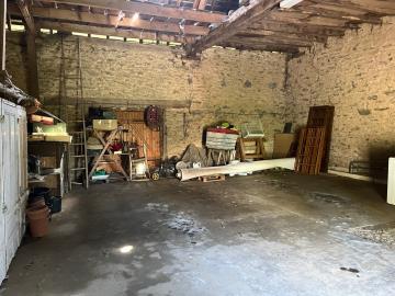 6400_payzac_maison_6_pieces_grange_terrain_puits-vue_hameau--15-