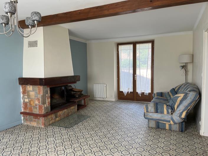 Image No.20-Maison de campagne de 4 chambres à vendre à Payzac