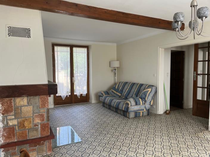 Image No.22-Maison de campagne de 4 chambres à vendre à Payzac