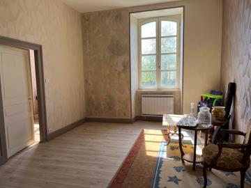 6446_immo_berthou_coussac_bonneval_immeuble_apartements_terrain_bourg--16-