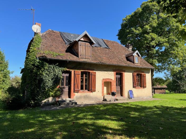 Image No.2-Maison de campagne de 2 chambres à vendre à Château-Chervix