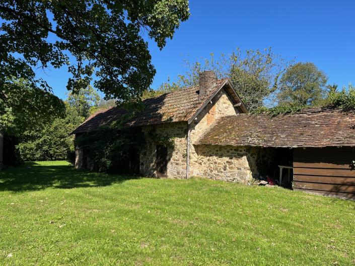 Image No.12-Maison de campagne de 2 chambres à vendre à Château-Chervix