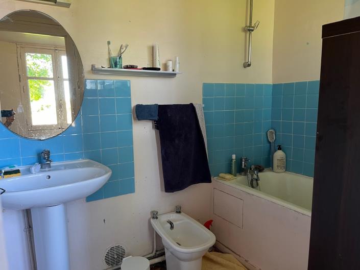 Image No.8-Maison de campagne de 2 chambres à vendre à Château-Chervix