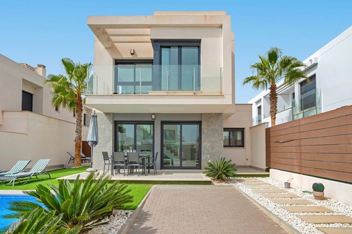 Image No.2-Villa de 3 chambres à vendre à Orihuela