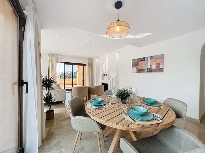 Image No.3-3 Bed Apartment for sale