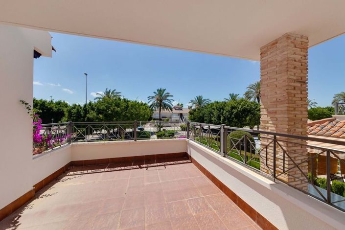 Image No.20-Maison de ville de 3 chambres à vendre à Orihuela Costa
