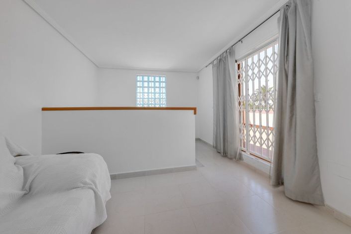 Image No.25-Maison de ville de 3 chambres à vendre à Orihuela Costa