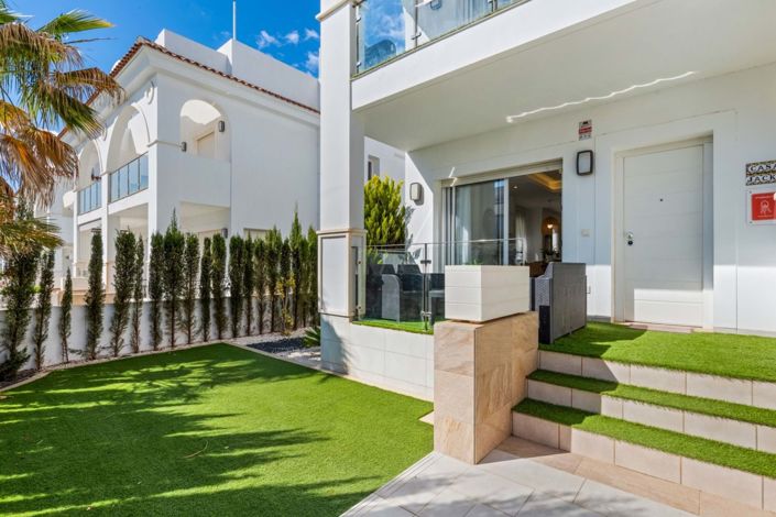 Image No.6-Villa de 2 chambres à vendre à Ciudad Quesada