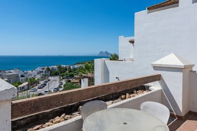 1447-521477-78d1f4f8b6655591b02d22fabb36a692d