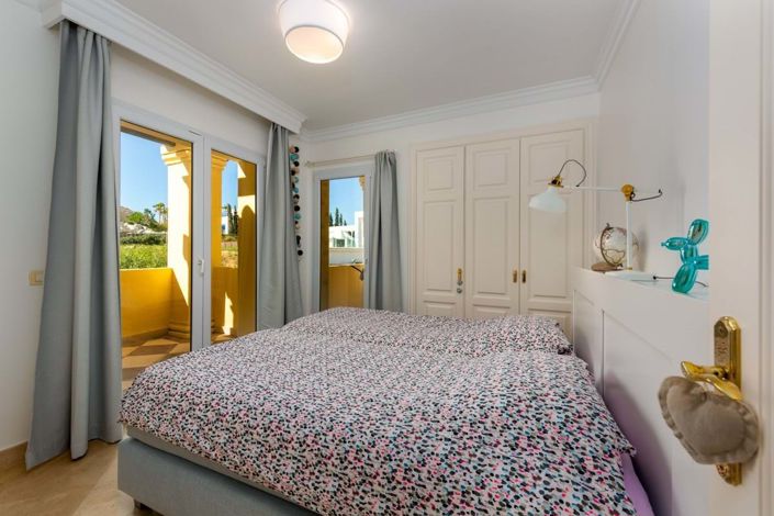 Image No.21-2 Bed Apartment for sale