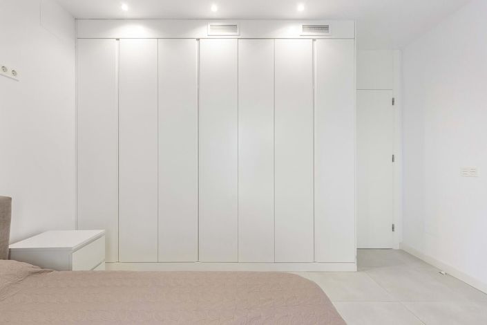 Image No.24-2 Bed Apartment for sale