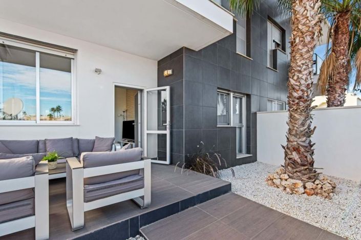 Image No.4-2 Bed Apartment for sale