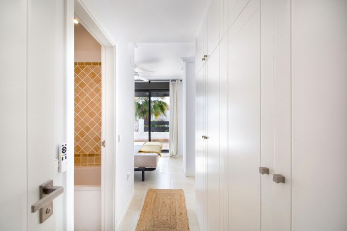 Image No.10-2 Bed Apartment for sale