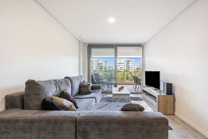 Image No.5-2 Bed Apartment for sale