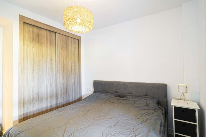 Image No.8-2 Bed Apartment for sale